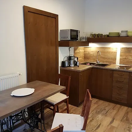 Apartament Juhar Apartman Nr 83