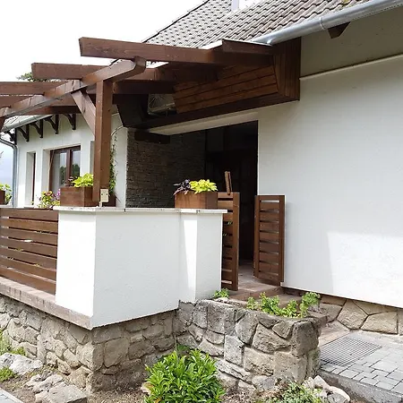 Juhar Apartman Nr 83