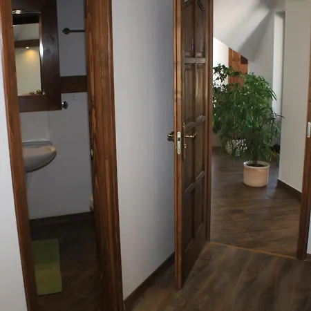 Juhar Apartman Nr 83 Balatongyörök