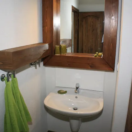 Juhar Apartman Nr 83 *
