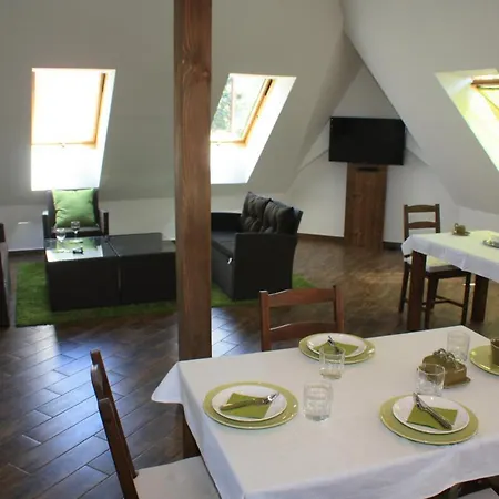 Juhar Apartman Nr 83 Apartament