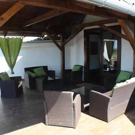 Apartament Juhar Apartman Nr 83