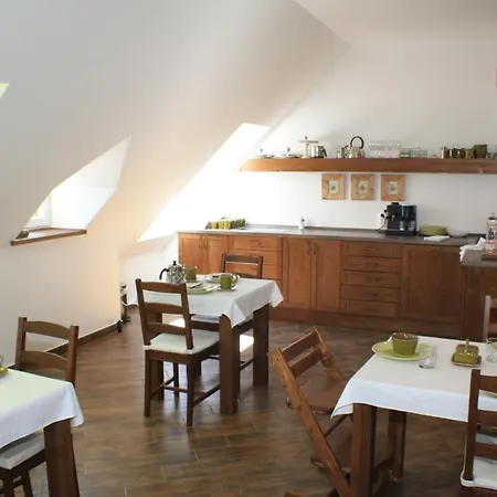 Apartament Juhar Apartman Nr 83